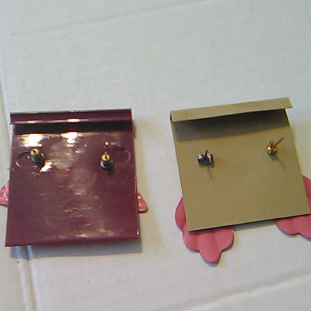 Pink pierced earring set - Picture 2 of 5
